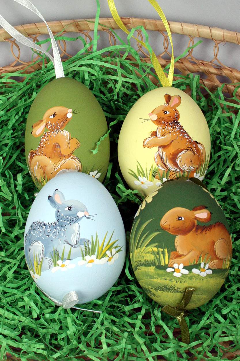 4 Hühnereier - Hasenmotive bemalt - bunt 4 Hühnereier - Hasenmotive bemalt - bunt