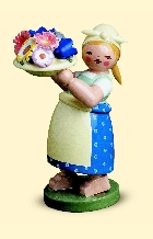Wendt&Kühn - Erntekind mit Blumenschale Wendt&Kühn - Erntekind mit Blumenschale